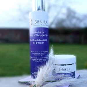 ROUTINE-COSMETIQUE-NATURELS-VISAGE-shayla-PEAUX-NORMALES-A-SECHES-100-BELGE-scaled.jpg