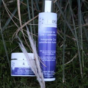 ROUTINE-HYDROLAT-DE-CISTE-BIO-netooyant-et-tonique-SHAYLA-creme-visage-peau-mature-SOINS-COSMETIQUES-NATURELS-ET-BELGE-scaled.jpg