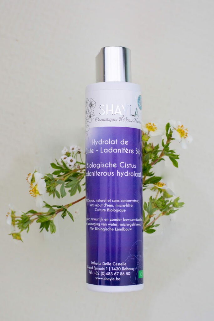 shayla cosmetiques-naturels-belges-pour-professionnels-et-particuliers-hydrolat-de-ciste-bio-made-in-belgium-fabrique-en-belgique-Fondatrice-Isabella-Delle-CASTELLE-_-LABO-SHAYLA-1-scaled.jpg