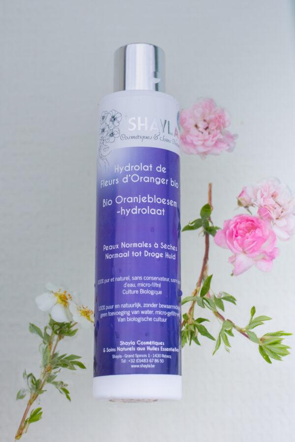 cosmetiques-naturels-routine-visage-hydrolat-fleur-d-oranger-bio-soins-naturels-Shayla-made-in-belgium-fabrique-en-belgique-Fondatrice-Isabella-Delle-CASTELLE-_-LABO-SHAYLA-5-scaled.jpg