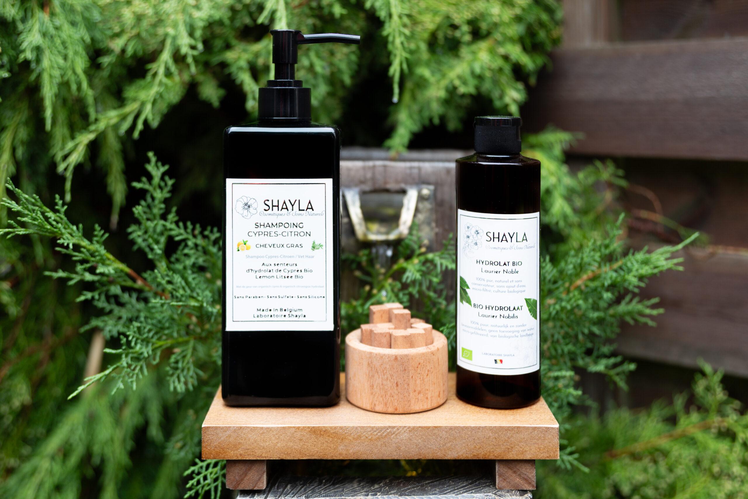 Fourni avec suspension murale pour salle de bain