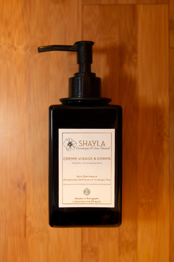 hayla-cosmetiques-naturels-creme-visage-et-corsp-peau-seches-hydrolat-fleurs-d-oranger-1-scaled.jpg 13 février 2025